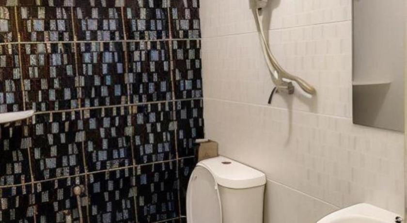 Hotel Zamburger Enstek Sepang Exteriör bild